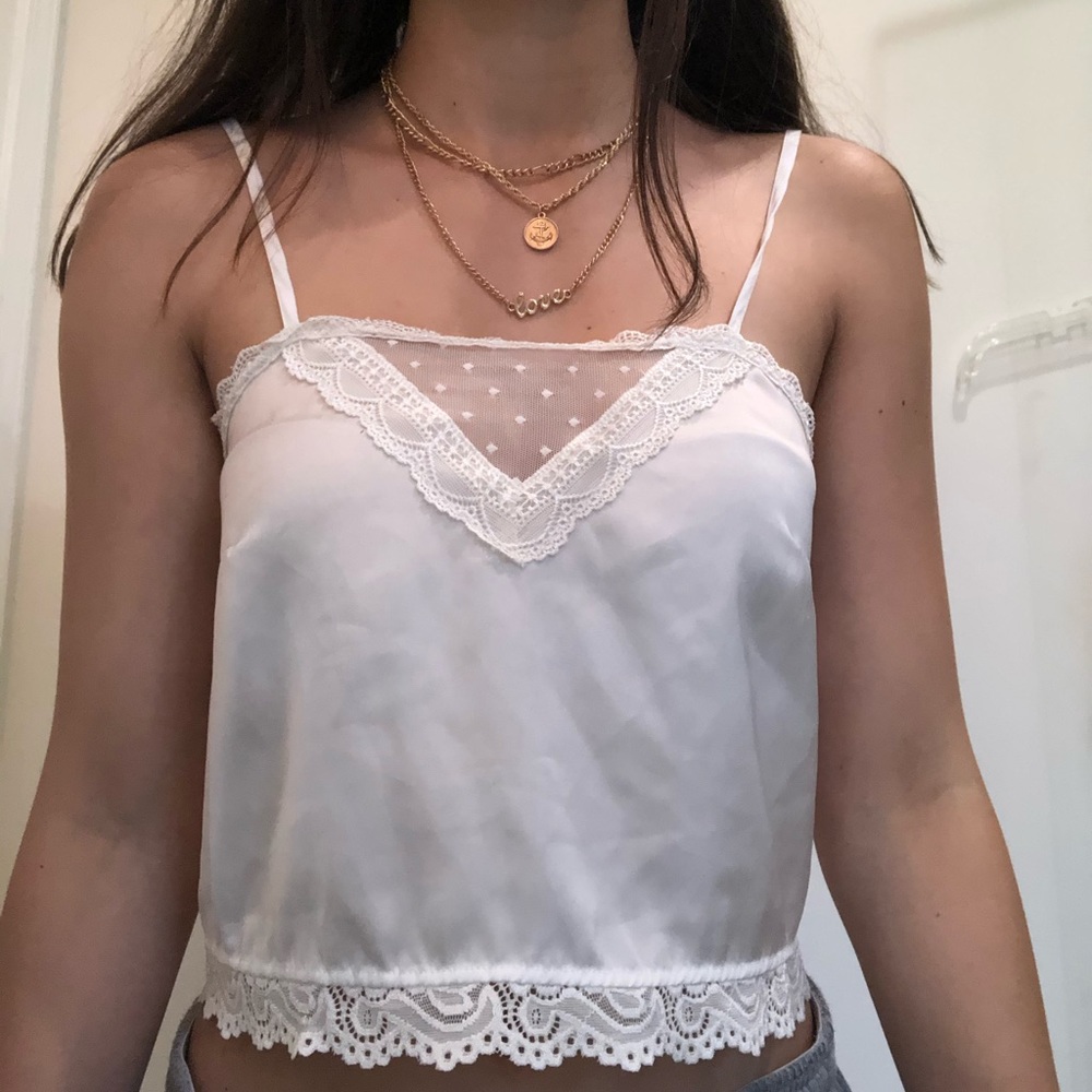 💜Brandy Melville white blouse